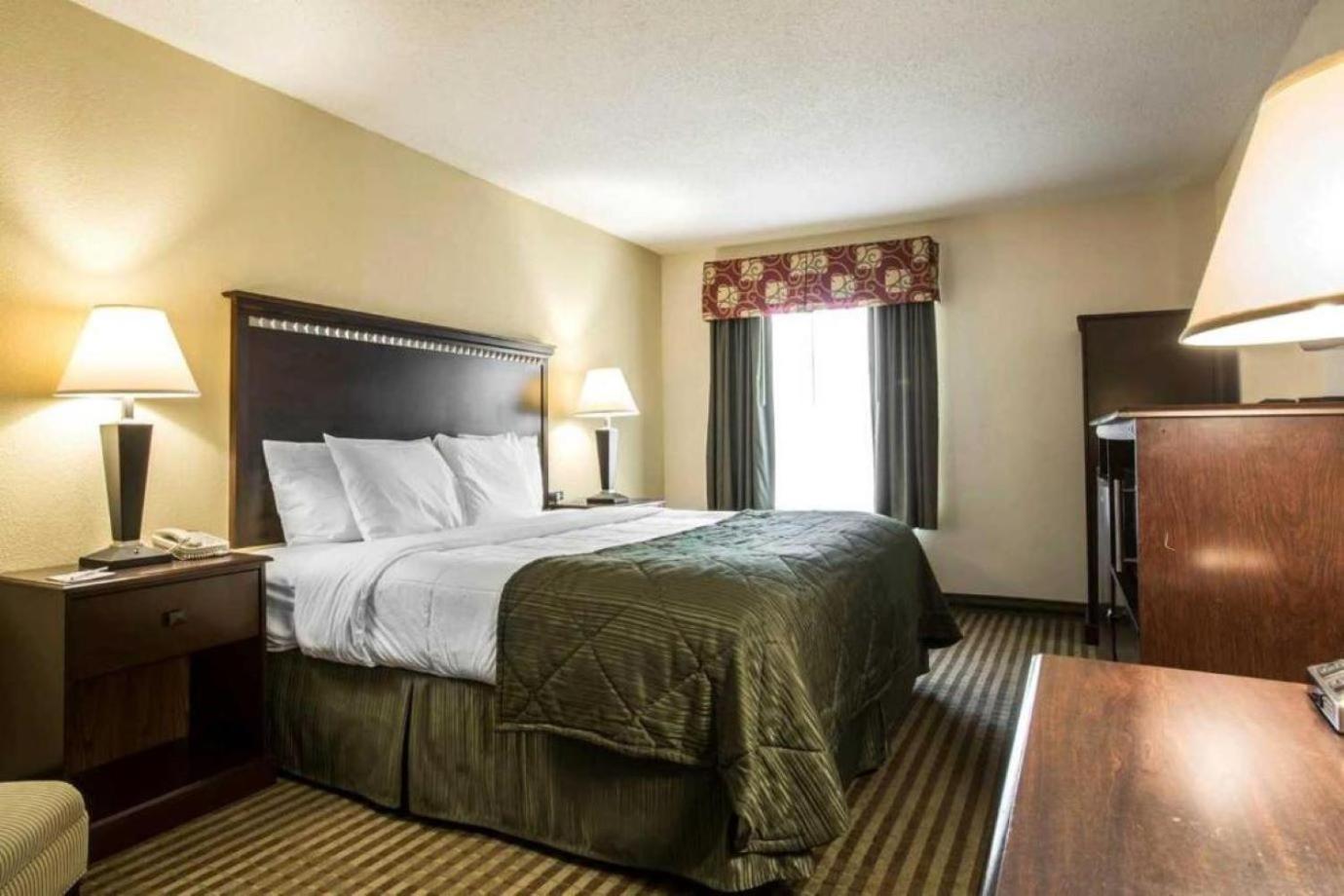 Quality Inn & Suites Greenville - Haywood Mall Kültér fotó